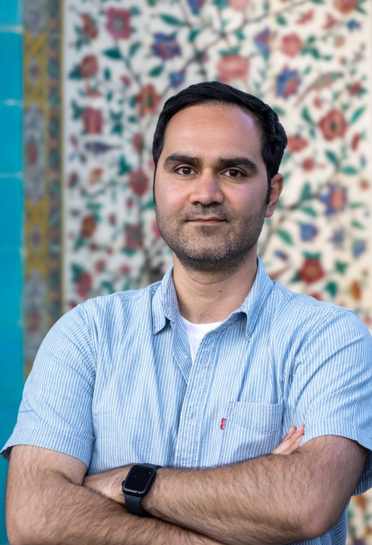 Portrait of Houman Oliaei